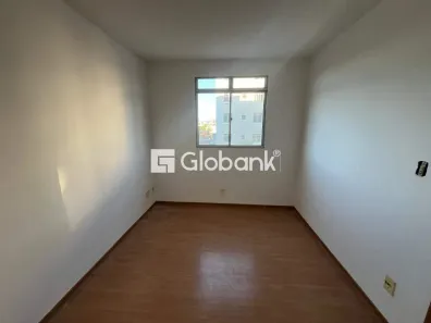 Apartamento com 2 Quartos à venda, 45m² no Vila Atlântida, Montes Claros