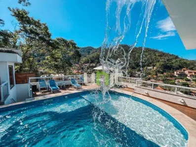 Casa de Condomínio com 6 Quartos à venda, 900m² no Piratininga, Niterói