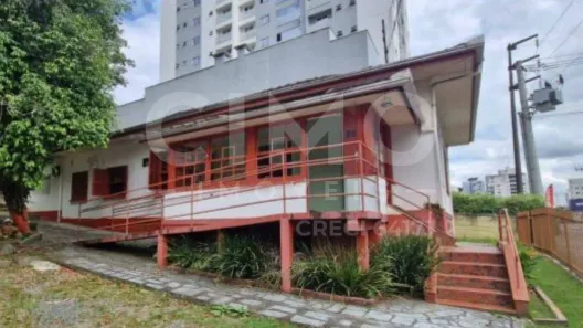 Casa com 9 Quartos para alugar, 280m² no Vila Nova, Blumenau