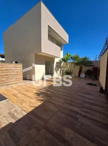 Casa com 3 Quartos à venda, 105m² no Parque Amazônia, Goiânia