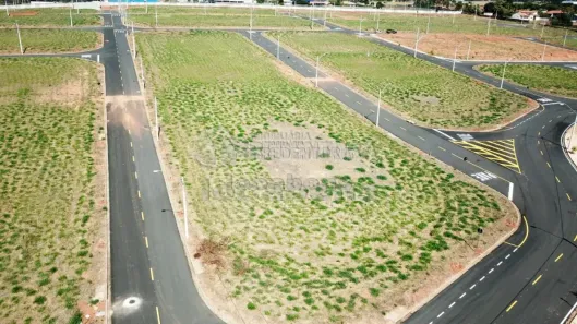Lote/Terreno à venda, 200m² no Loteamento Auferville, São José do Rio Preto