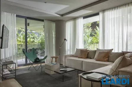 Apartamento com 1 Quarto à venda, 62m² no Jardim das Bandeiras, São Paulo