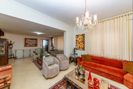 Casa com 4 Quartos à venda, 436m² no Santa Lúcia, Belo Horizonte