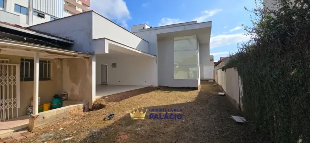 Imóvel Comercial com 3 Quartos à venda, 200m² no Anita Garibaldi, Joinville