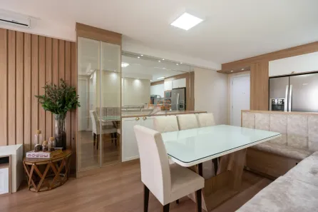 Apartamento com 2 Quartos à venda, 76m² no Centro, Curitiba