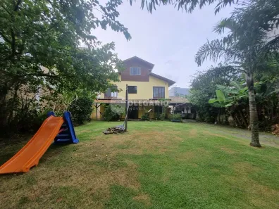 Casa com 3 Quartos à venda, 165m² no Armação, Penha