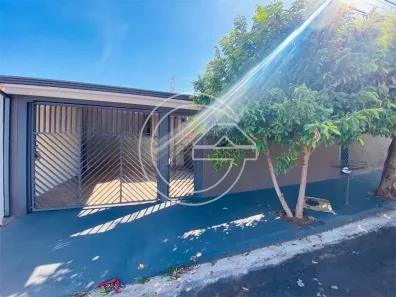 Casa com 2 Quartos à venda, 200m² no Centro, Marília
