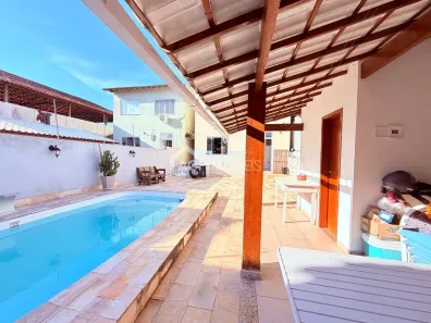 Casa com 3 Quartos à venda, 120m² no Itaipu, Niterói