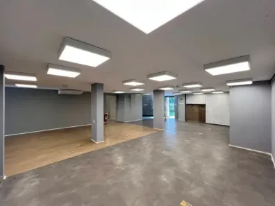 Imóvel Comercial com 1 Quarto para alugar, 253m² no Butantã, São Paulo