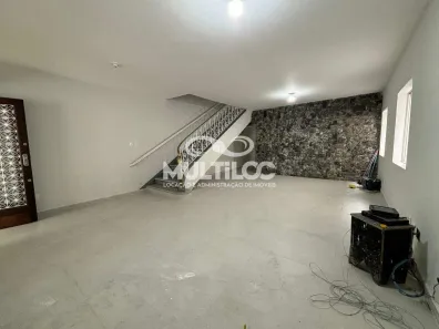 Casa com 5 Quartos para alugar, 330m² no Campo Grande, Santos