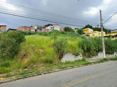 à venda, 3000m² no Jardim Sabrina (Fazendinha), Santana de Parnaíba