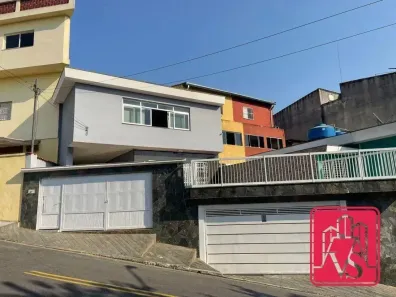 Sobrado com 4 Quartos à venda, 305m² no Ferrazópolis, São Bernardo do Campo