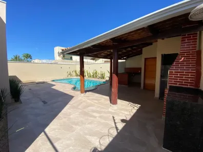 Casa com 3 Quartos à venda, 187m² no Plano Diretor Sul, Palmas