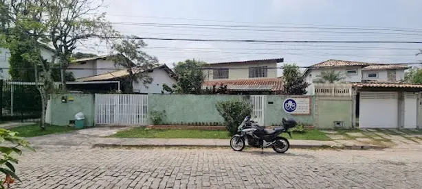Casa com 4 Quartos à venda, 225m² no Piratininga, Niterói