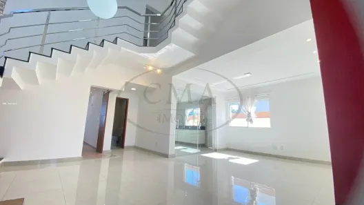 Casa com 3 Quartos à venda, 304m² no Lagoa, Macaé