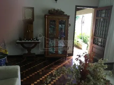 Casa com 3 Quartos à venda, 228m² no Centro, Araraquara