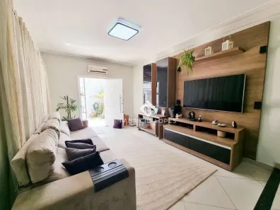 Casa com 3 Quartos à venda, 133m² no Loteamento Villa Branca, Jacareí