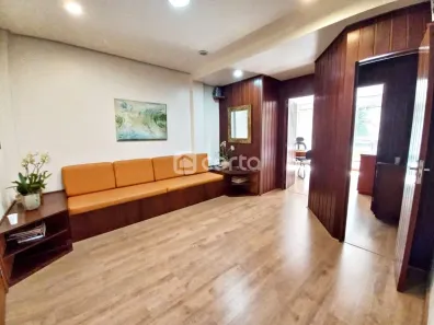 Sala Comercial para alugar, 43m² no Rio Branco, Porto Alegre
