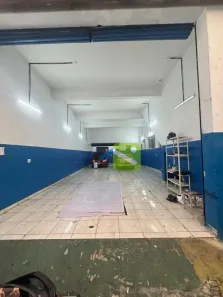Galpão/Depósito/Armazém para alugar, 200m² no Vila Lageado, São Paulo