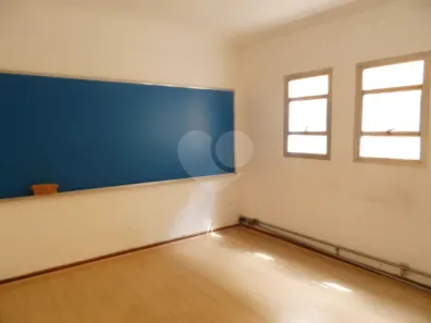 Casa com 7 Quartos à venda, 230m² no Vila Mariana, São Paulo