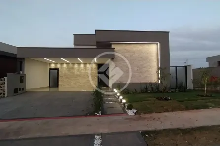 Casa com 3 Quartos à venda, 163m² no Parqville Pinheiros, Aparecida de Goiânia