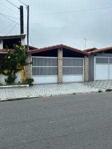 Casa com 3 Quartos à venda, 80m² no Maracanã, Praia Grande