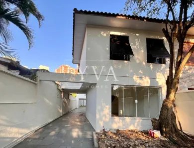 Casa de Condomínio com 4 Quartos à venda, 160m² no Vila Pirajussara, São Paulo