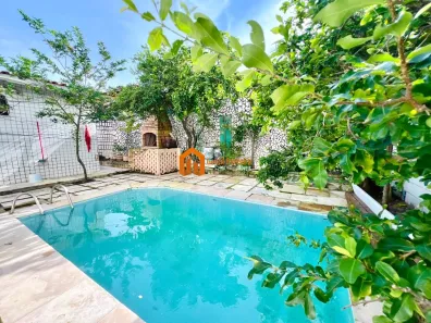 Casa com 4 Quartos à venda, 451m² no Cocó, Fortaleza