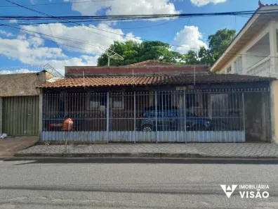 Casa com 4 Quartos à venda, 198m² no Nossa Senhora da Abadia, Uberaba