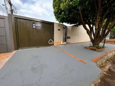 Casa com 3 Quartos para alugar, 130m² no Conjunto Residencial Octavio Pécora, Campo Grande
