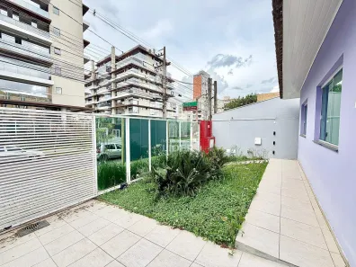 Imóvel Comercial à venda, 374m² no Água Verde, Curitiba