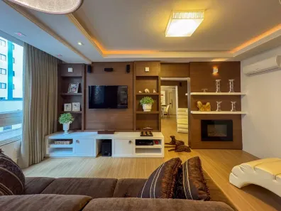 Apartamento com 3 Quartos à venda, 140m² no Centro, Balneário Camboriú