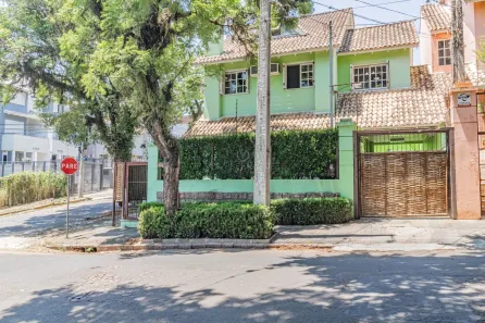 Casa com 3 Quartos à venda, 220m² no Tristeza, Porto Alegre