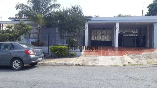 Casa com 4 Quartos à venda, 230m² no Brasil, Itu