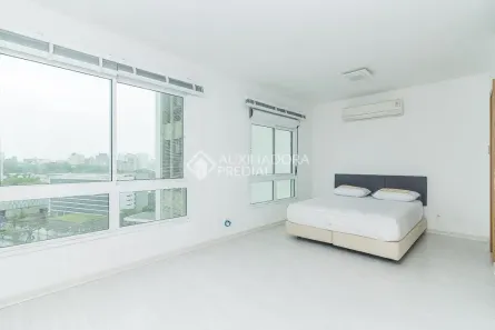 Apartamento com 1 Quarto para alugar, 37m² no Três Figueiras, Porto Alegre
