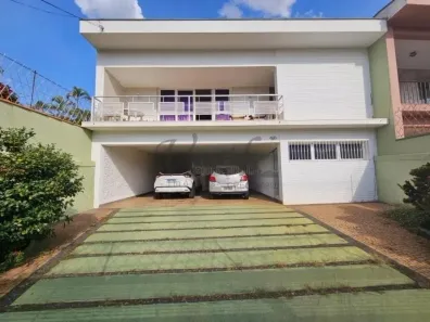 Sobrado com 3 Quartos à venda, 247m² no Jardim Novo Cambuí, Campinas