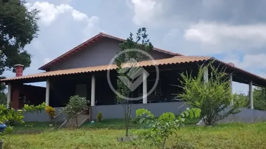 Fazenda/Sítio com 3 Quartos à venda, 6080m² no , Varjão