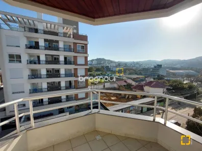 Apartamento com 2 Quartos à venda, 68m² no Pantanal, Florianópolis