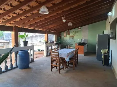 Casa com 2 Quartos à venda, 330m² no Cidade Jardim, Americana