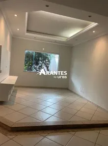 Casa com 3 Quartos à venda, 158m² no Planalto, Uberlândia
