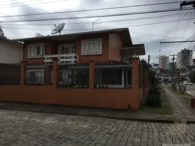 Casa com 3 Quartos à venda, 185m² no Vinhedos, Caxias do Sul