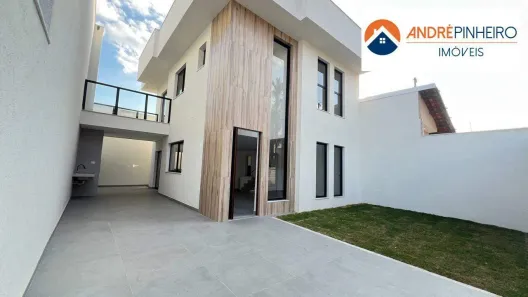 Casa com 3 Quartos à venda, 124m² no Planalto, Belo Horizonte