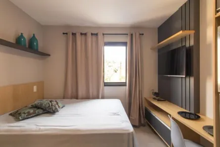 Apartamento com 1 Quarto para alugar, 19m² no Novo Mundo, Curitiba