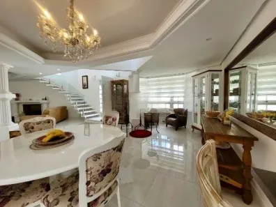 Casa com 3 Quartos para alugar, 300m² no Centro, Florianópolis