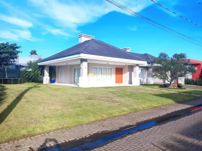 Casa de Condomínio com 4 Quartos à venda, 259m² no Capão da Canoa, Capão da Canoa