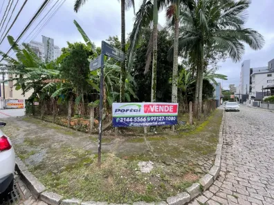 Lote/Terreno à venda, 330m² no Velha, Blumenau