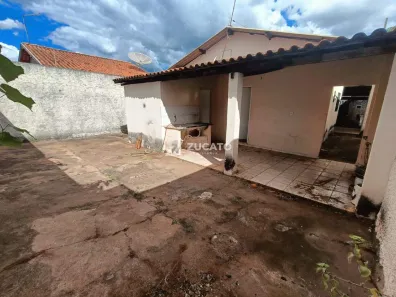 Casa com 3 Quartos à venda, 70m² no Jardim Elza Amuí I, Uberaba