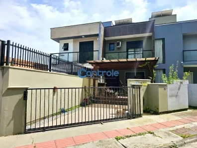 Sobrado com 2 Quartos à venda, 91m² no Bela Vista, Palhoça