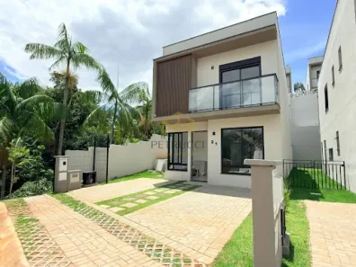 Sobrado com 3 Quartos à venda, 137m² no Caixa D´Água, Vinhedo