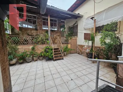 Casa com 3 Quartos à venda, 260m² no Santo André, Belo Horizonte